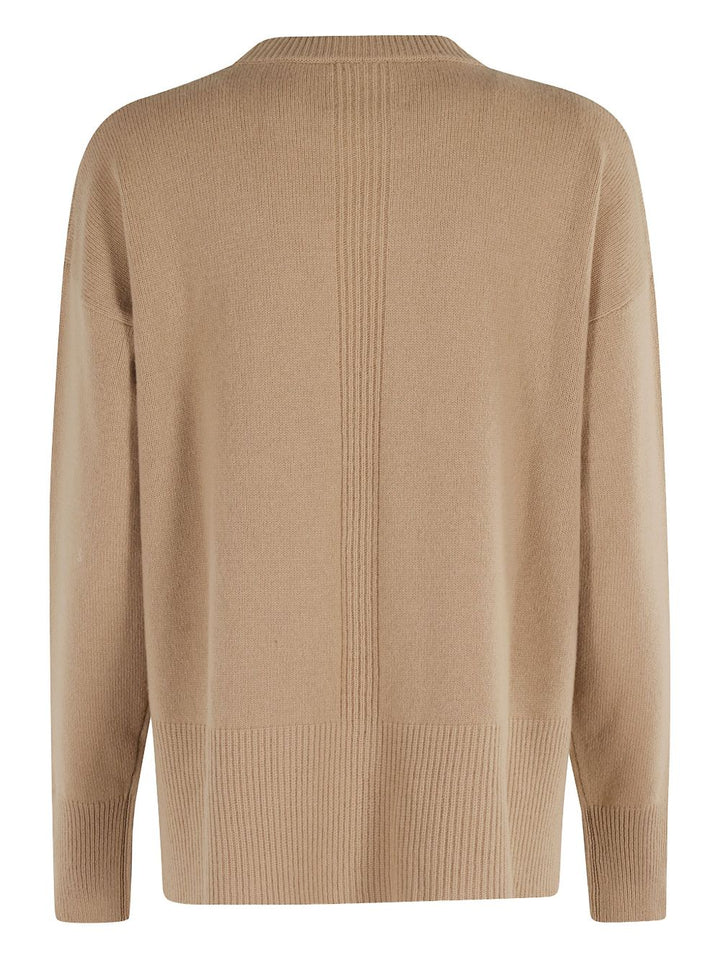 Roberto Collina
Maglione cammello in misto cashmere e seta,