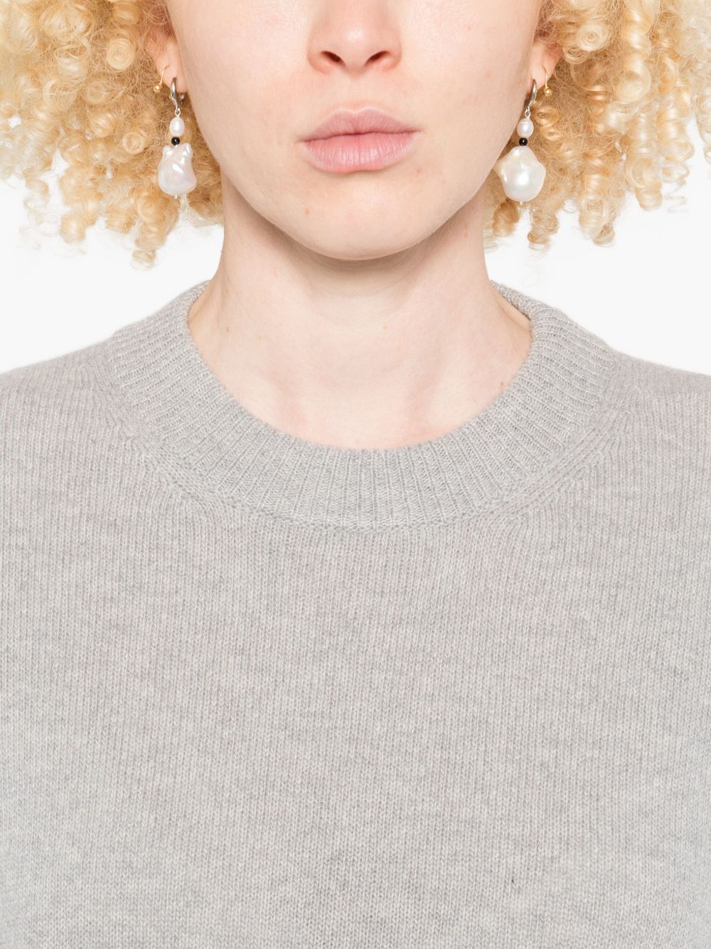 Roberto Collina
Maglione grigio in misto cashmere e lana