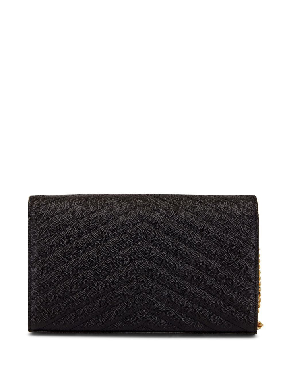 Saint Laurent 
Pochette con catena