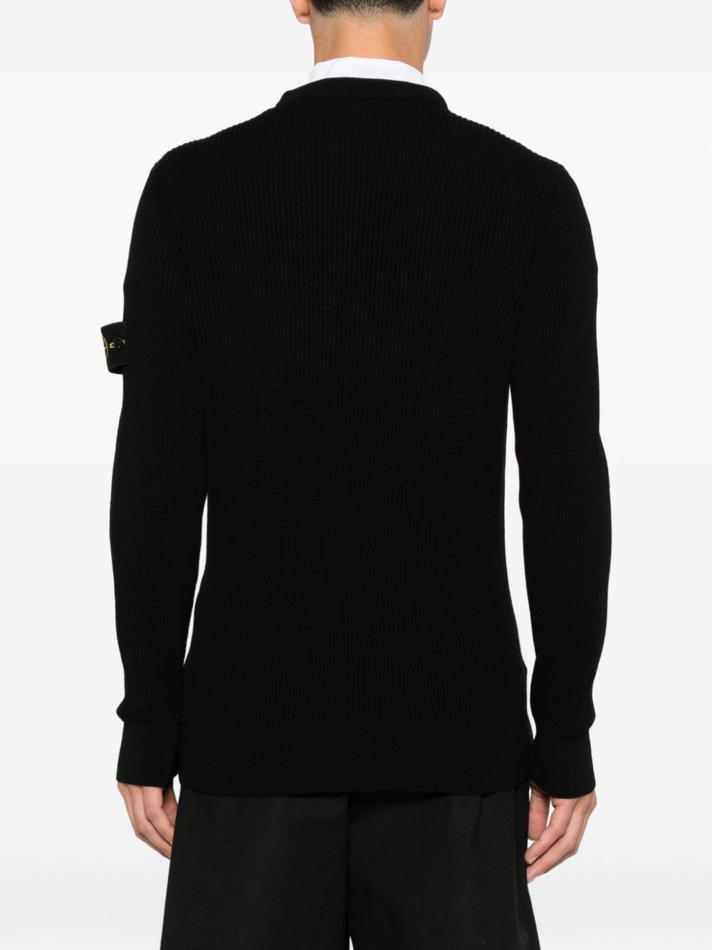 Stone Island
Maglione a coste con applicazione