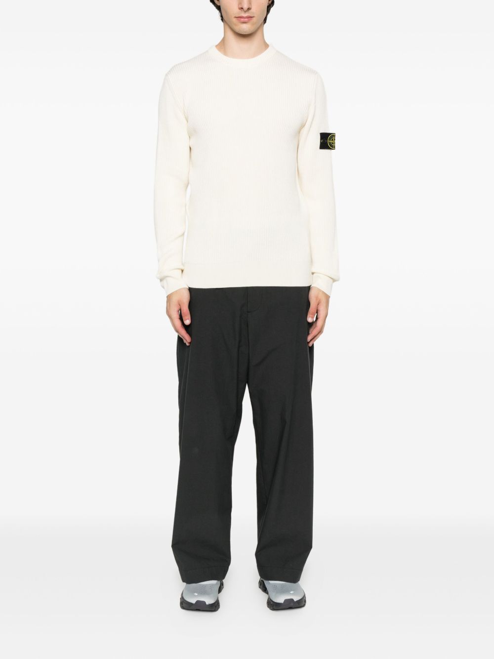 Stone Island
Maglione a coste con patch logo
