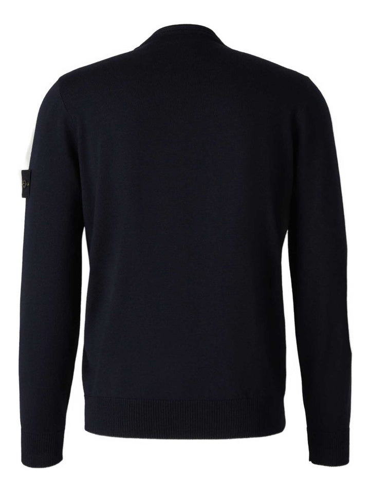 Stone Island
Maglione con applicazione Compass