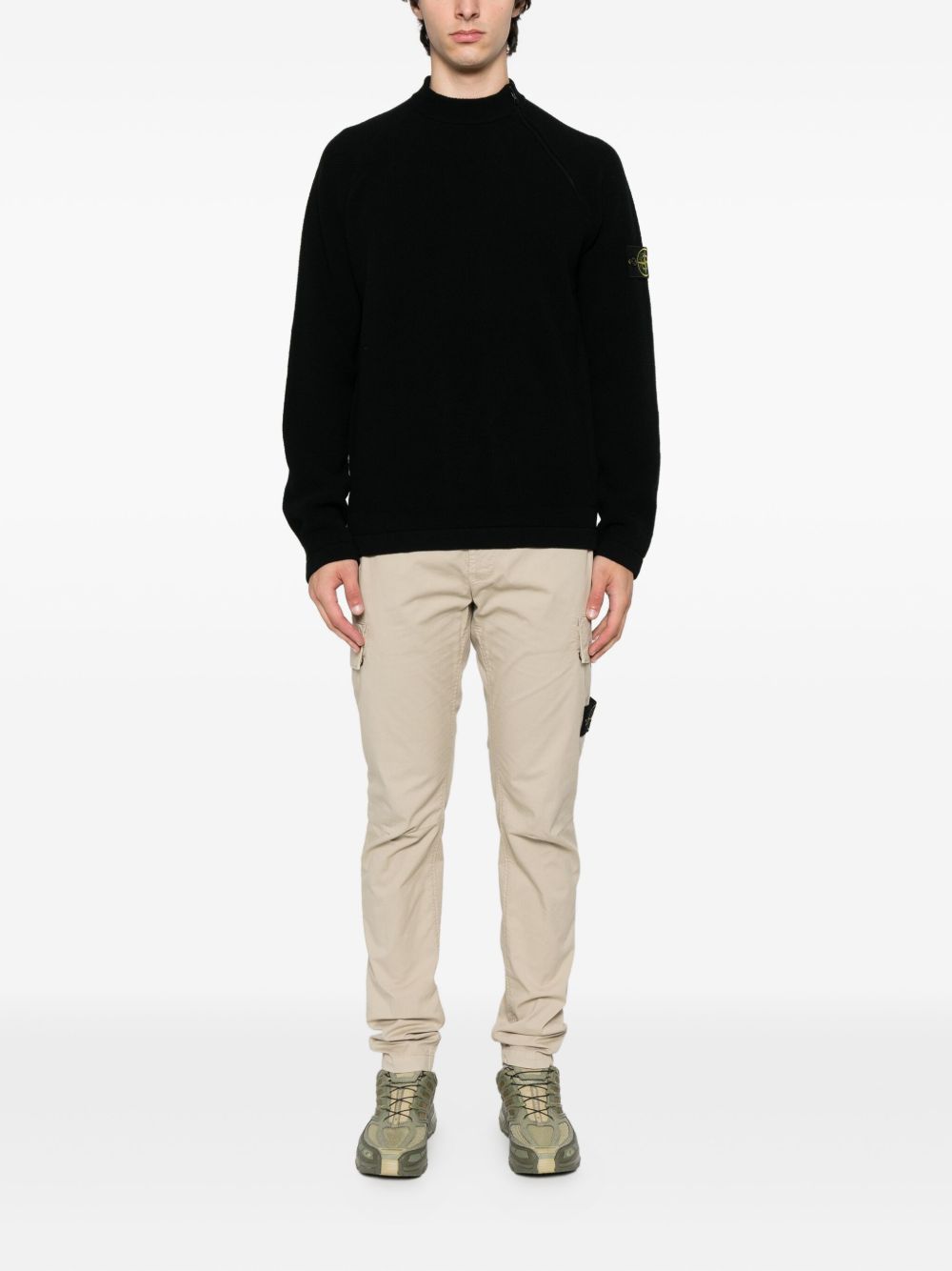 STONE ISLAND
Maglione con applicazione
