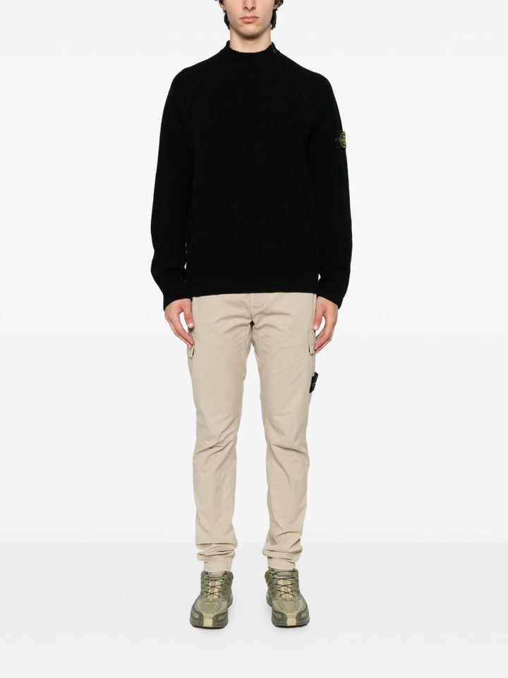 STONE ISLAND
Maglione con applicazione