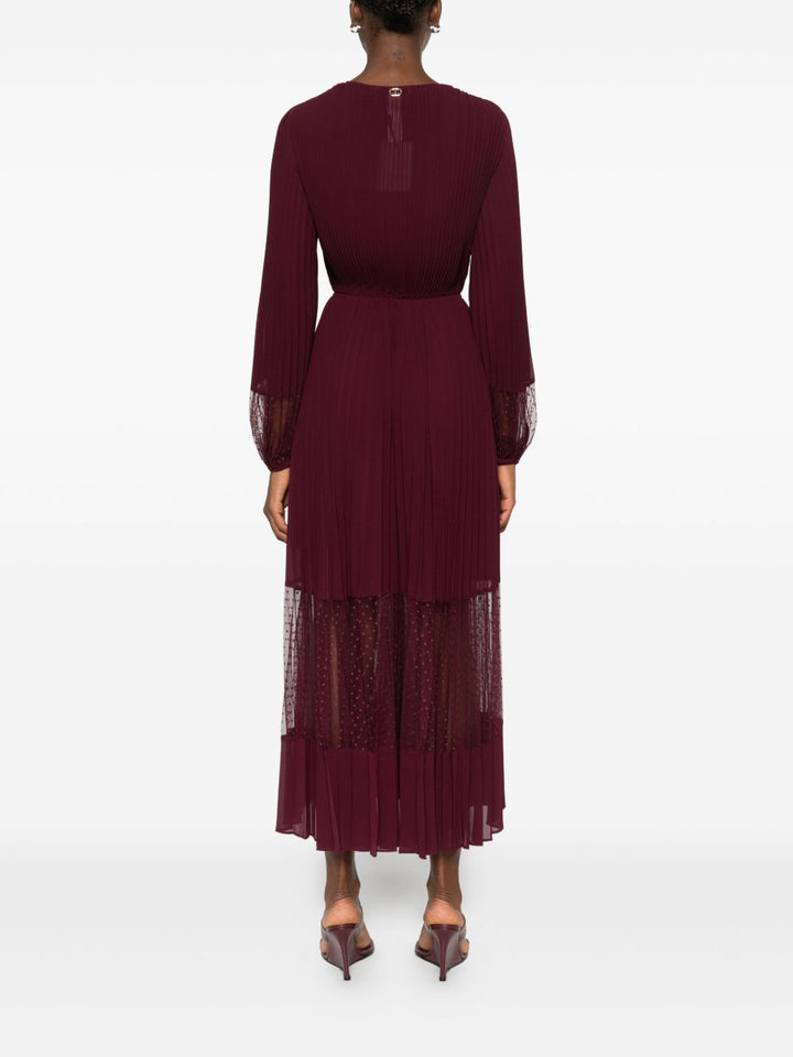 Twinset
Abito bordeaux con pieghe