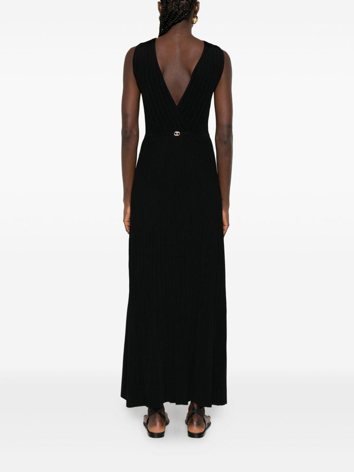 Twinset Abito nero con scollo a V