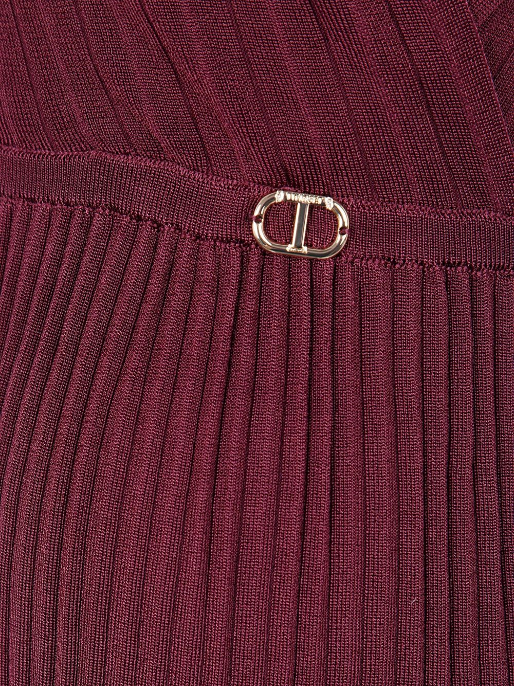 Twinset Abito in maglia a coste bordeaux