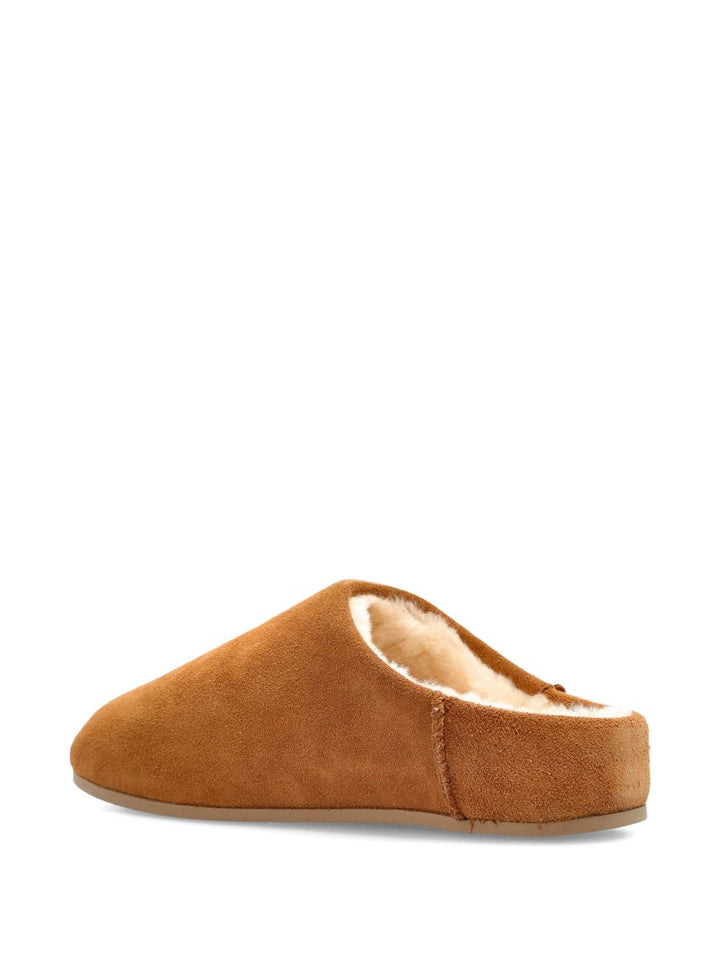 UGG
Slippers in pelle scamosciata