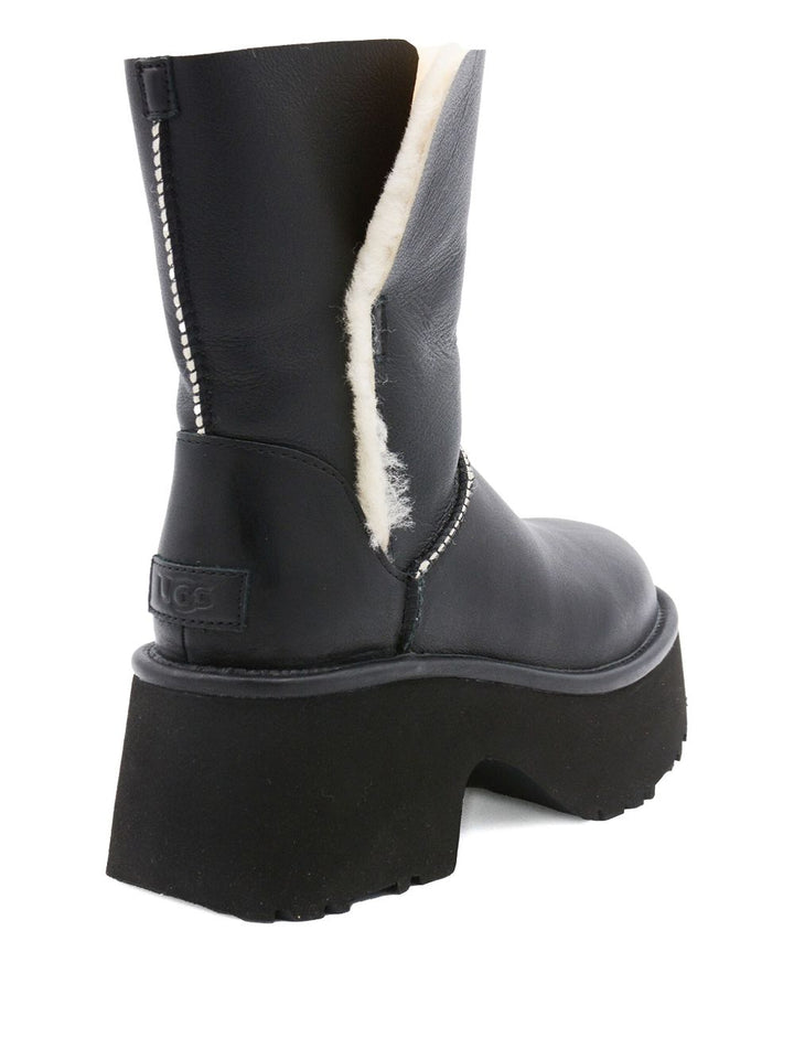 UGG Stivali Esmee Classic in Pelle, Nero
