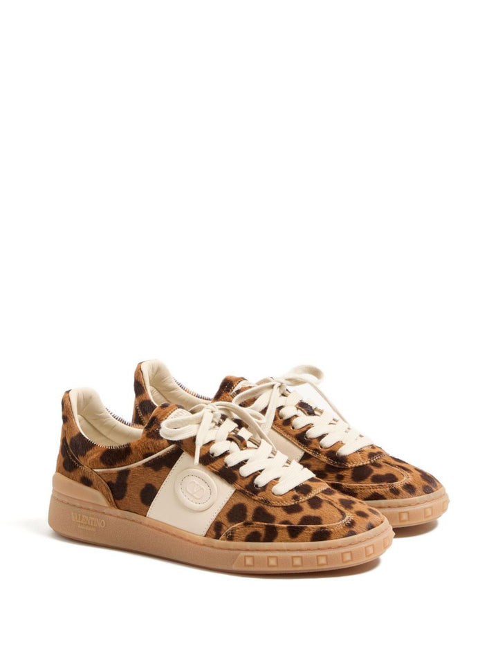 Valentino Garavani
Sneakers Upvillage in pelle di vitello con stampa