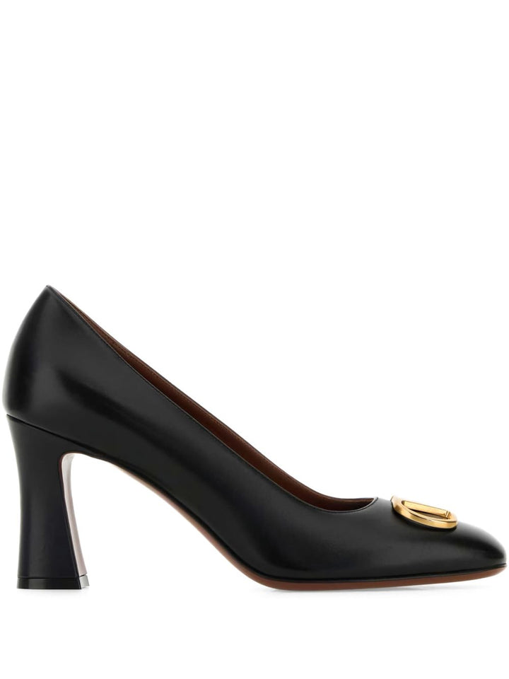 Valentino Garavani
Pumps con logo V 80mm