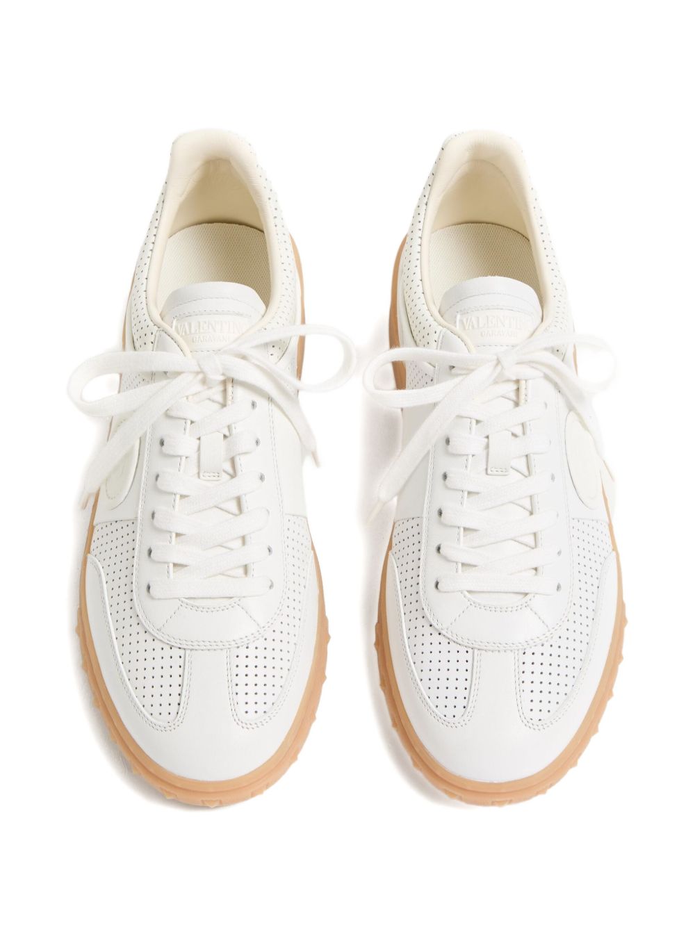 Valentino Garavani
Sneakers Upvillage