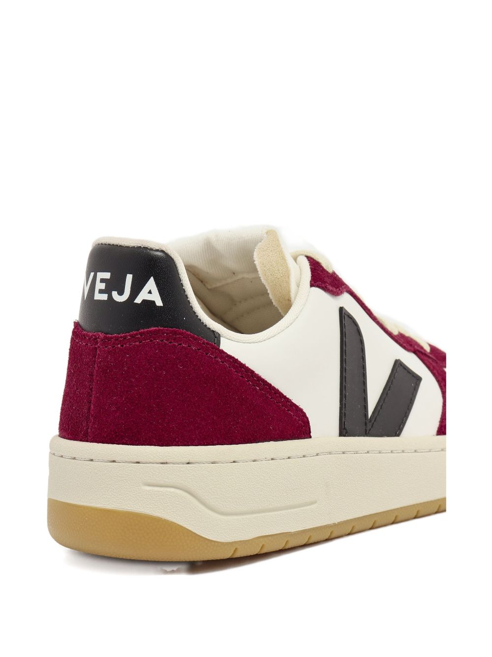 VEJA
Sneakers V-10