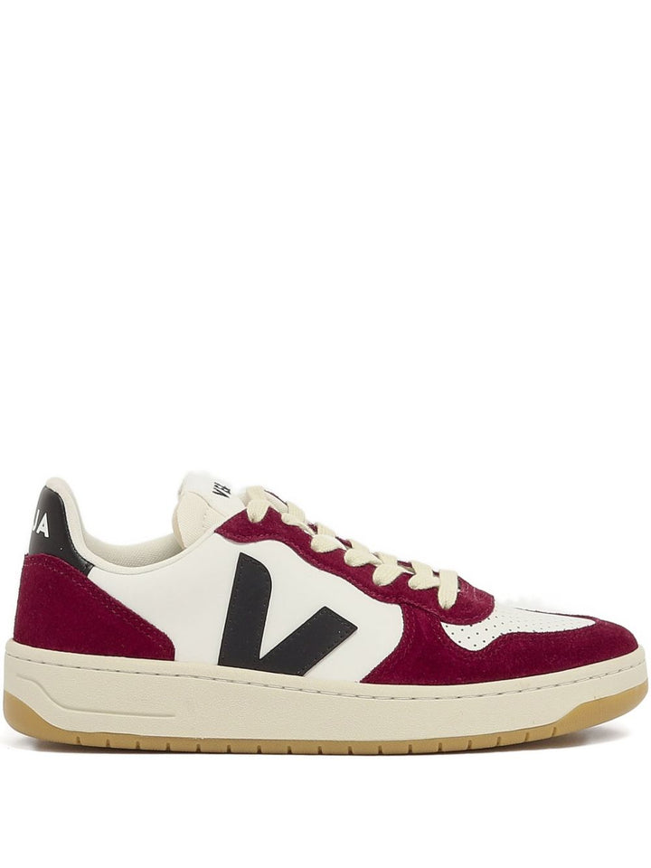 VEJA
Sneakers V-10