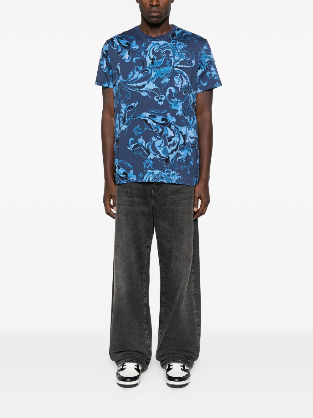 Versace Jeans Couture T-shirt con stampa barocca