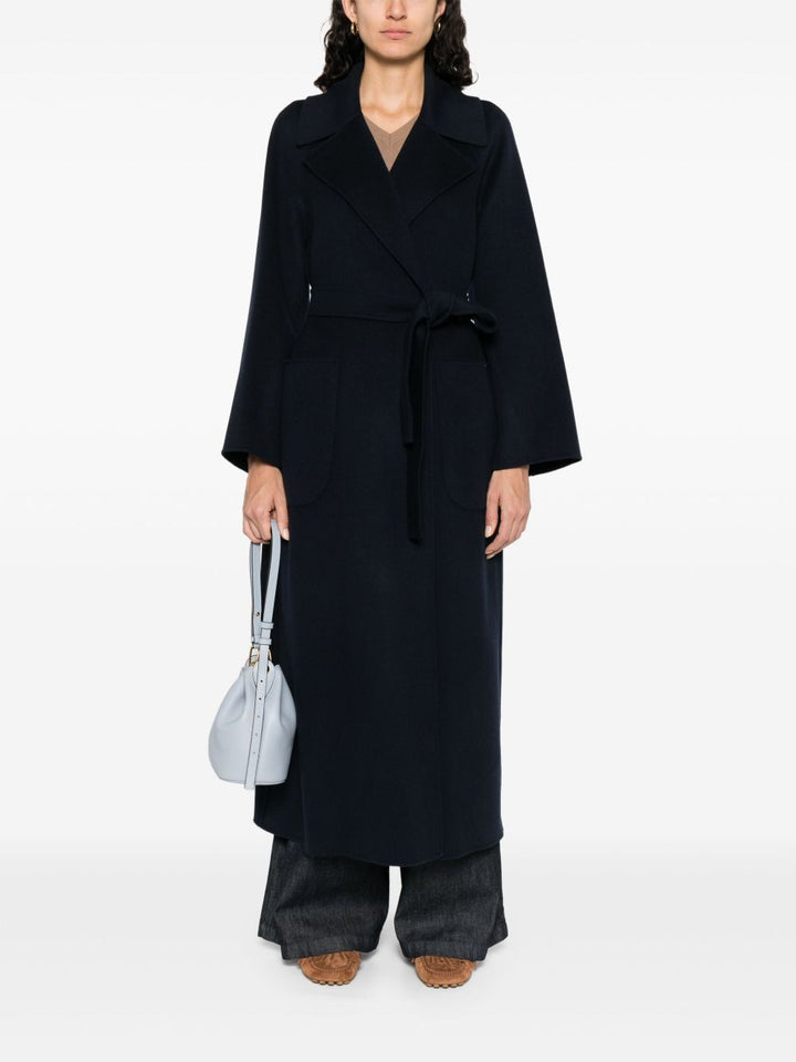 'S Max Mara
Cappotto ampio in lana vergine