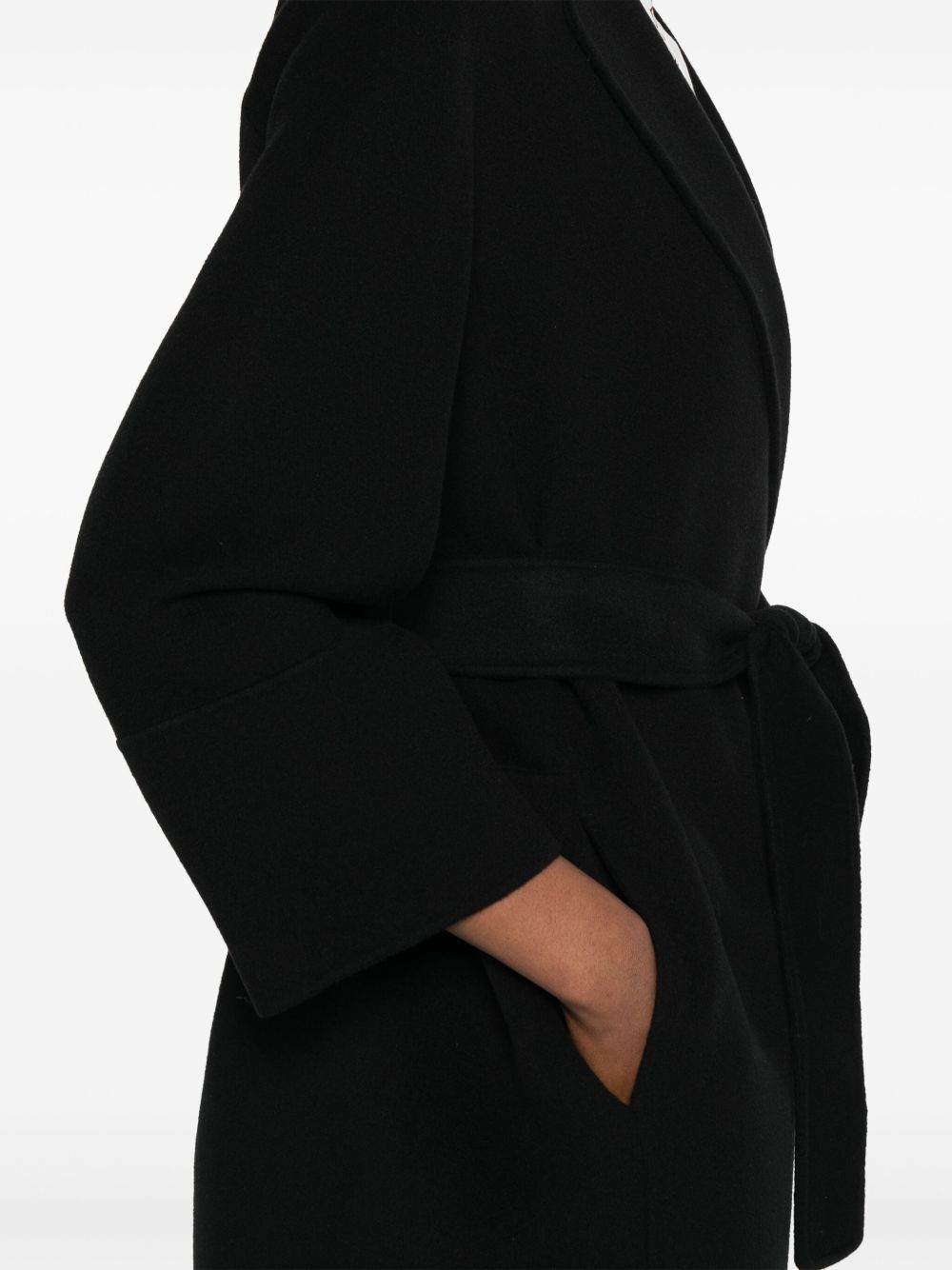 'S Max Mara
Cappotto ampio in lana vergine