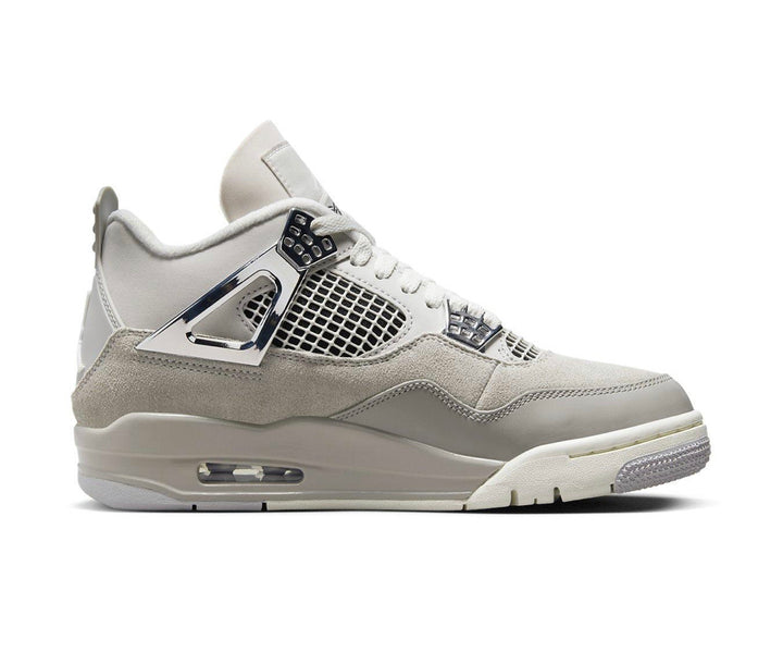 Jordan 4 Retro Frozen Moments