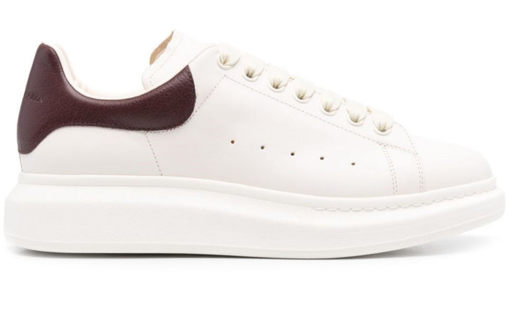 ALEXANDER MCQUEEN
ALEXANDER MCQUEEN SNEAKERS OVERSIZE