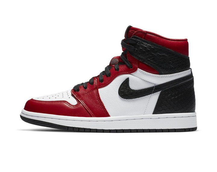 Jordan 1 Retro High Satin Snake Chicago