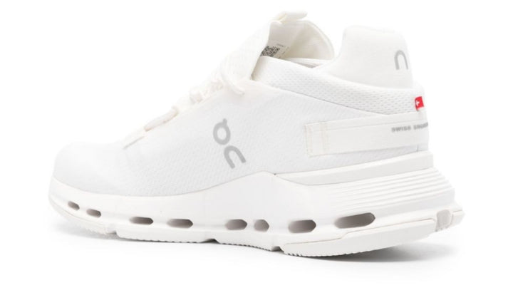 ON
ON RUNNING SNEAKERS CLOUDHORIZON WATERPROOF