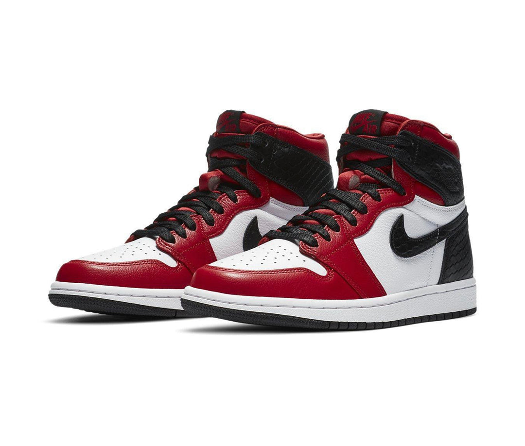 Jordan 1 Retro High Satin Snake Chicago