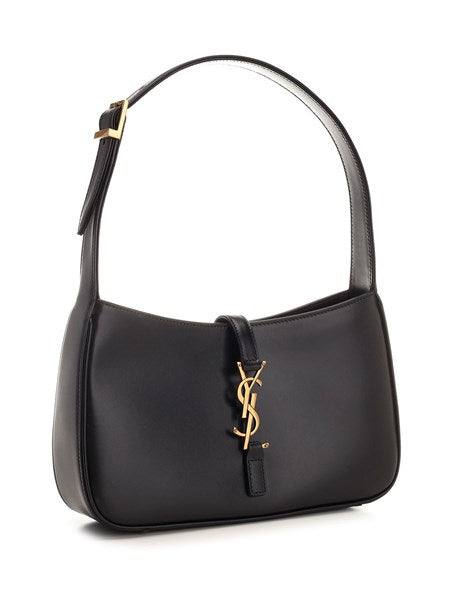 Saint Laurent
Borsa hobo "Le 5 à 7"