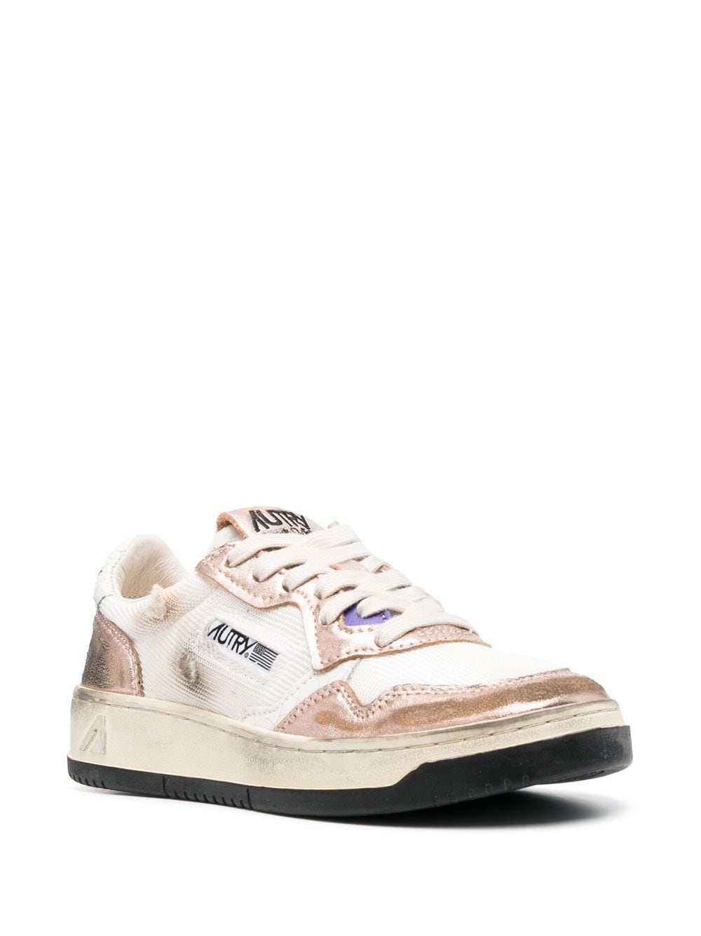 Sneakers Medallist