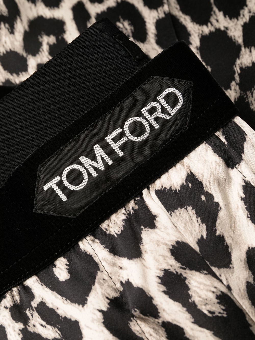 TOM FORD
Pantaloni leopardati