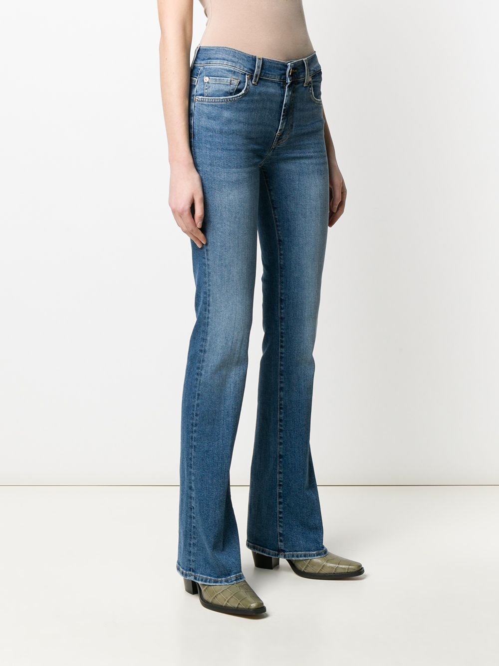 7 For All Mankind
Jeans svasati