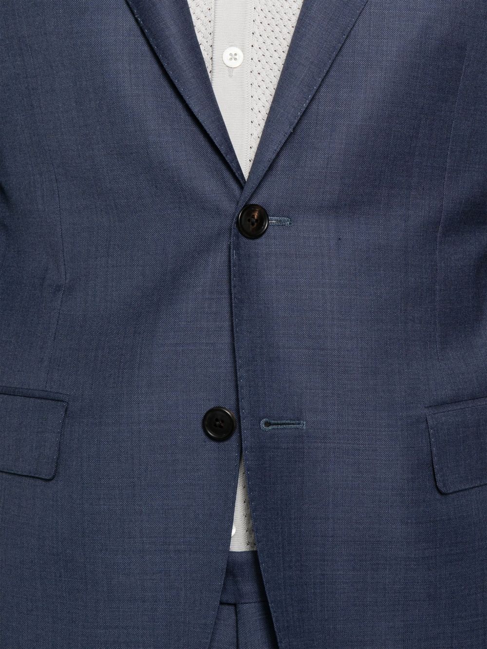 Corneliani
Completo in lana vergine
