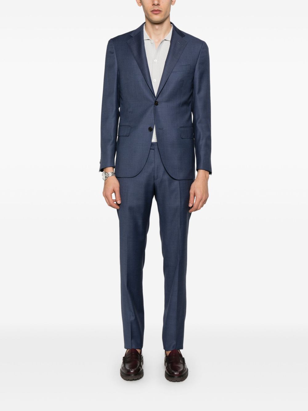 Corneliani
Completo in lana vergine