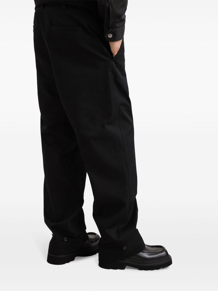Dolce & Gabbana
Pantaloni con placca logo