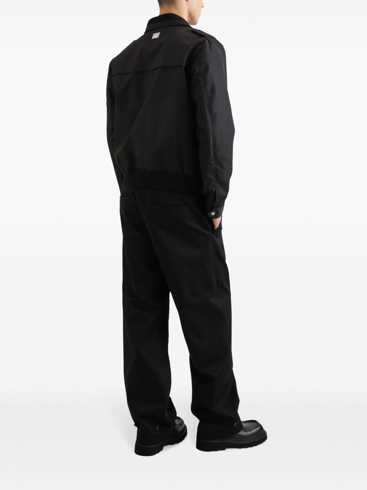 Dolce & Gabbana
Pantaloni con placca logo