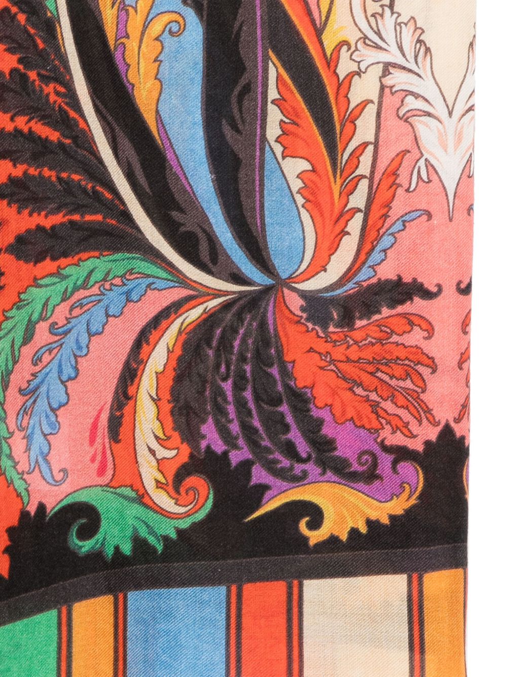 ETRO
Sciarpa con stampa all-over