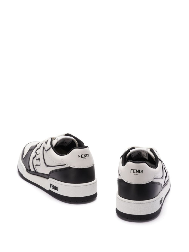 FENDI
sneakers bianco/nero con patch logo
