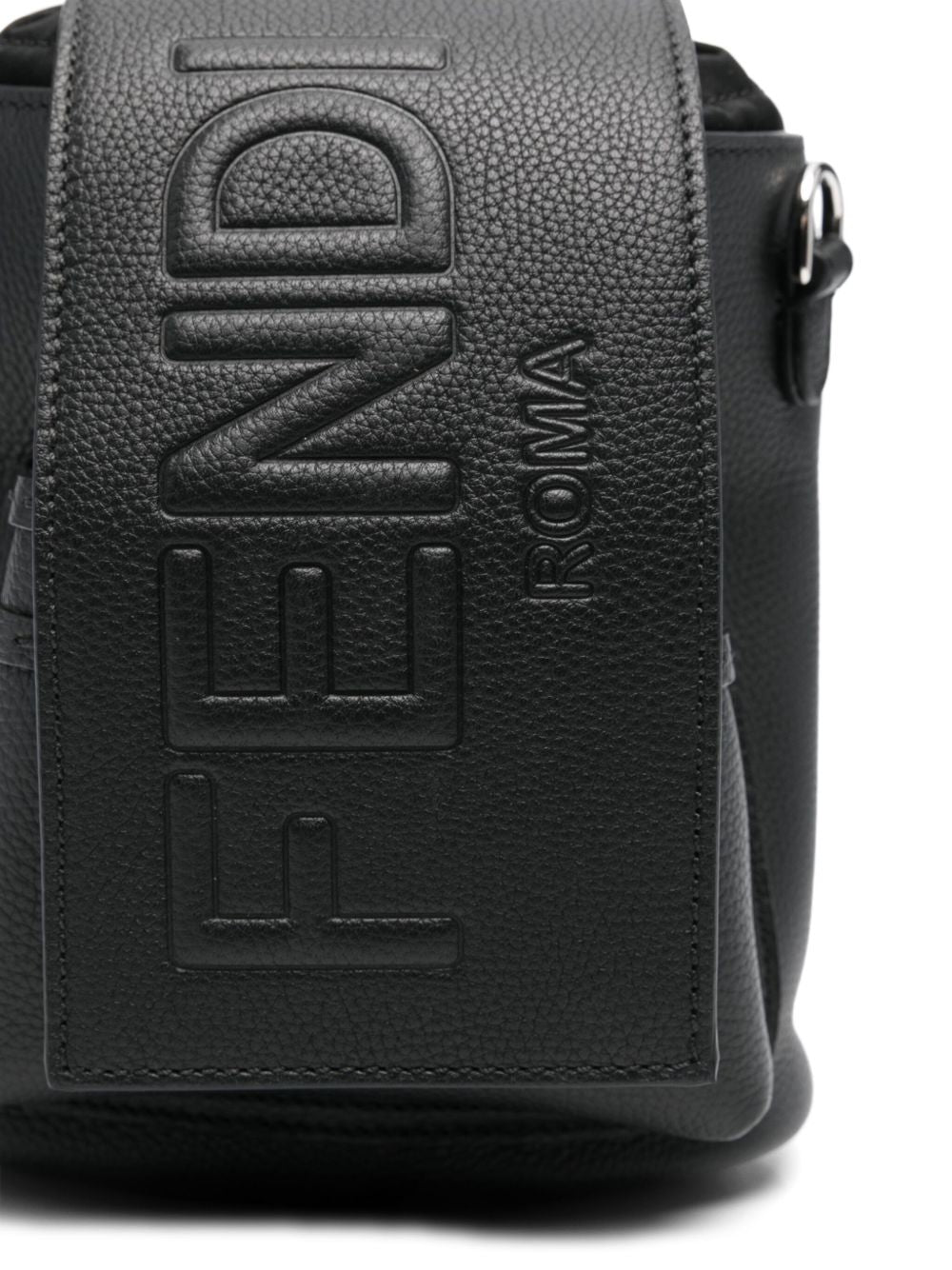 FENDI
Borsa messenger Strike Cher mini