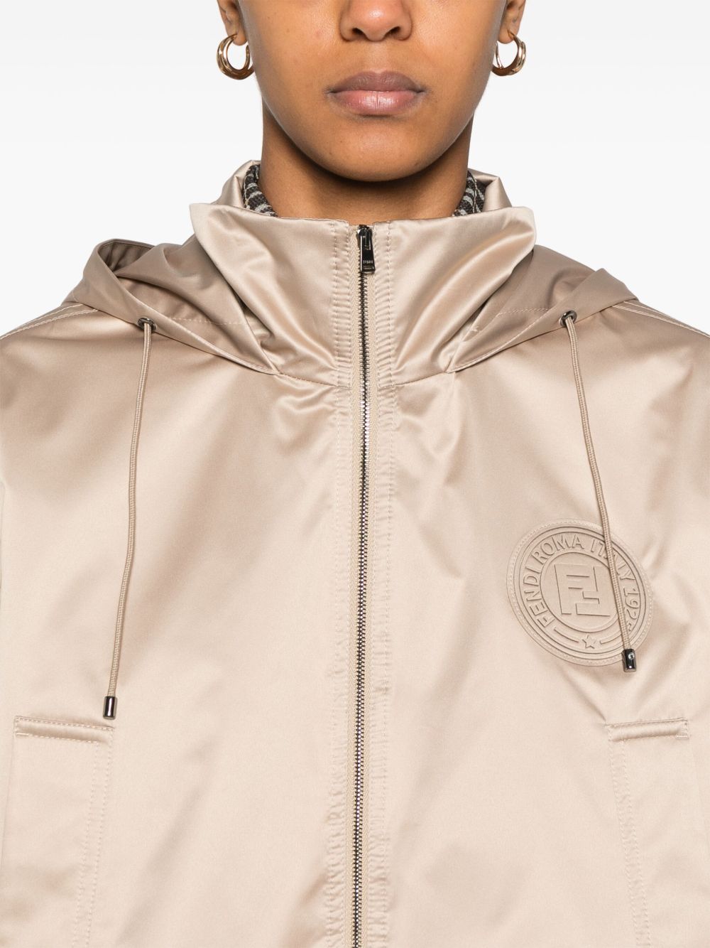 FENDI
Giacca con applicazione