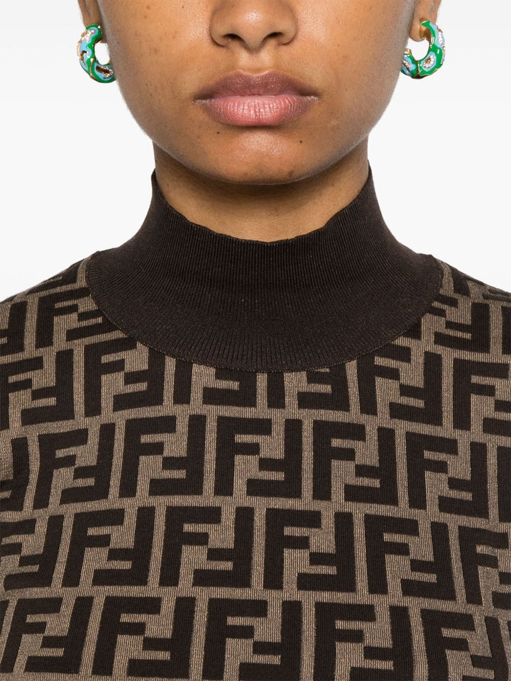 Fendi, 
Maglia