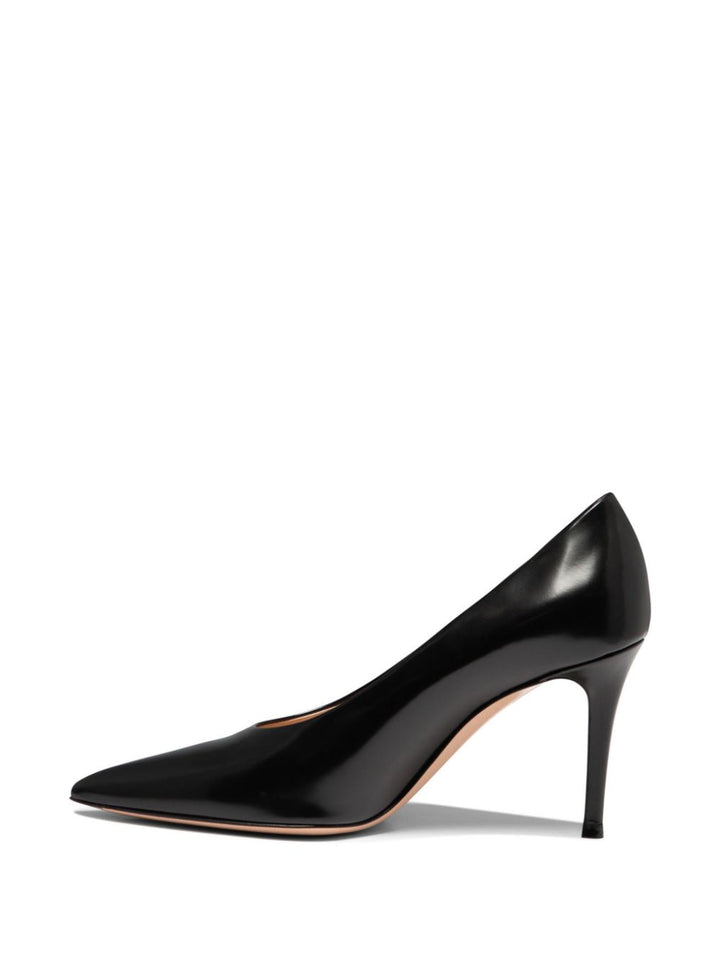 Gianvito Rossi
Pumps in pelle 85mm