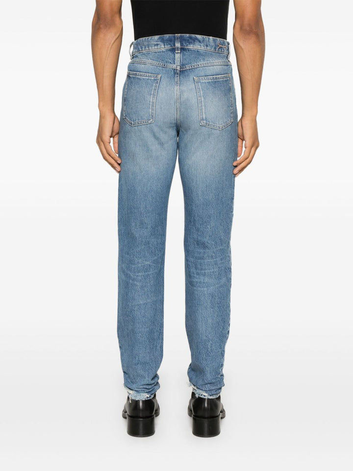 Givenchy
Jeans affusolati