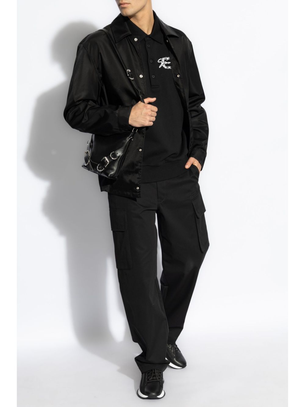 Felpa stile polo in tessuto garzato con medaglietta GIVENCHY