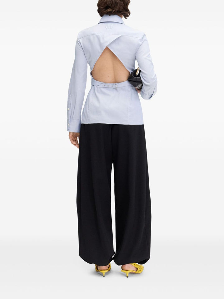 Jacquemus
The suit shirt