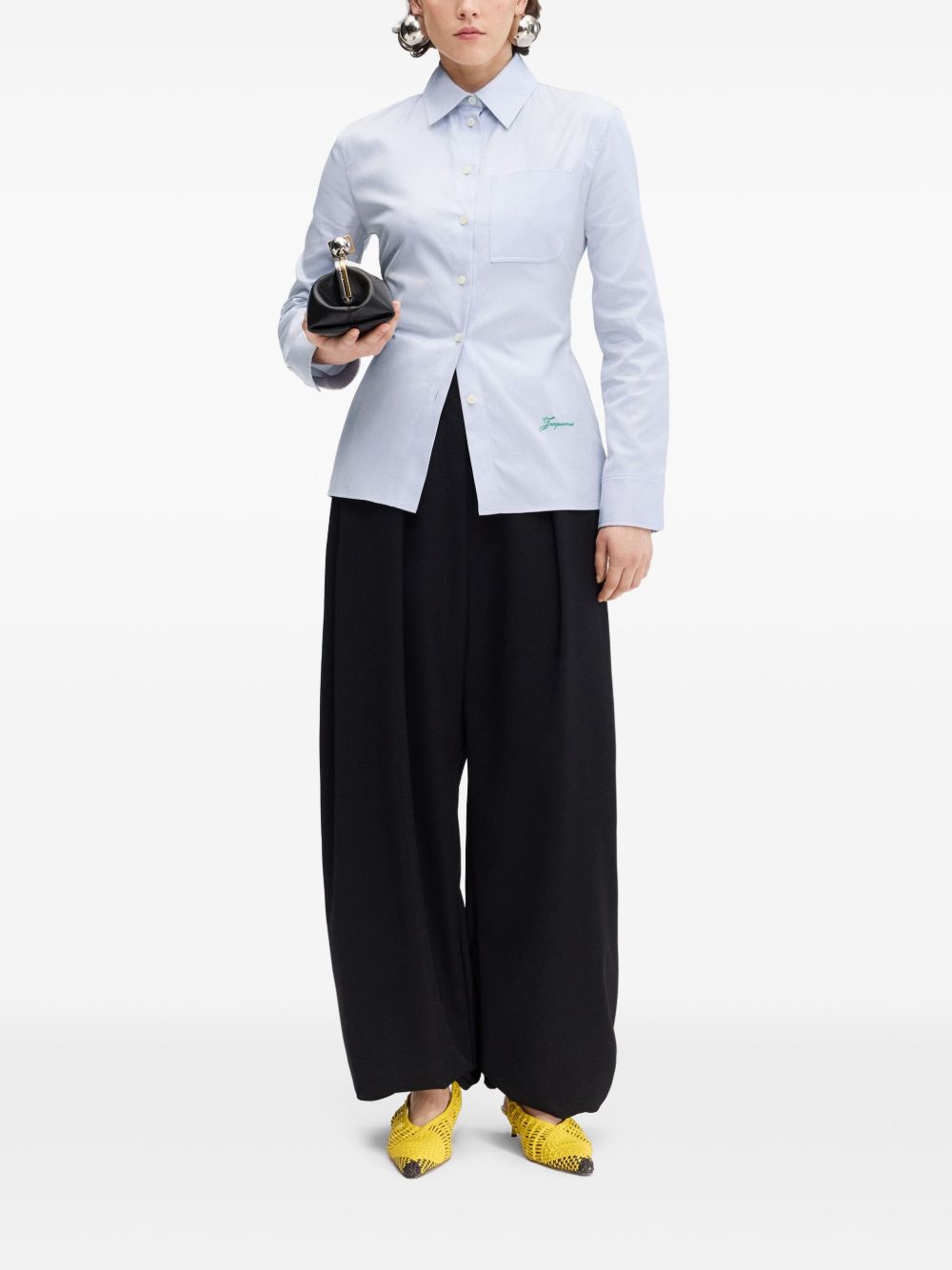 Jacquemus
The suit shirt