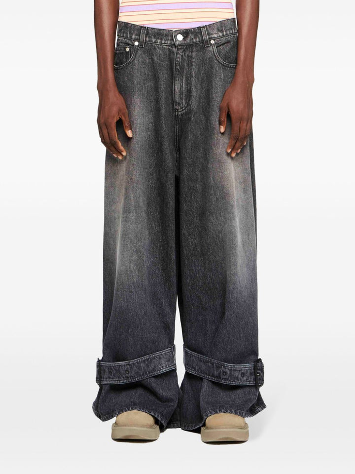 JW Anderson
Jeans con fibbia
