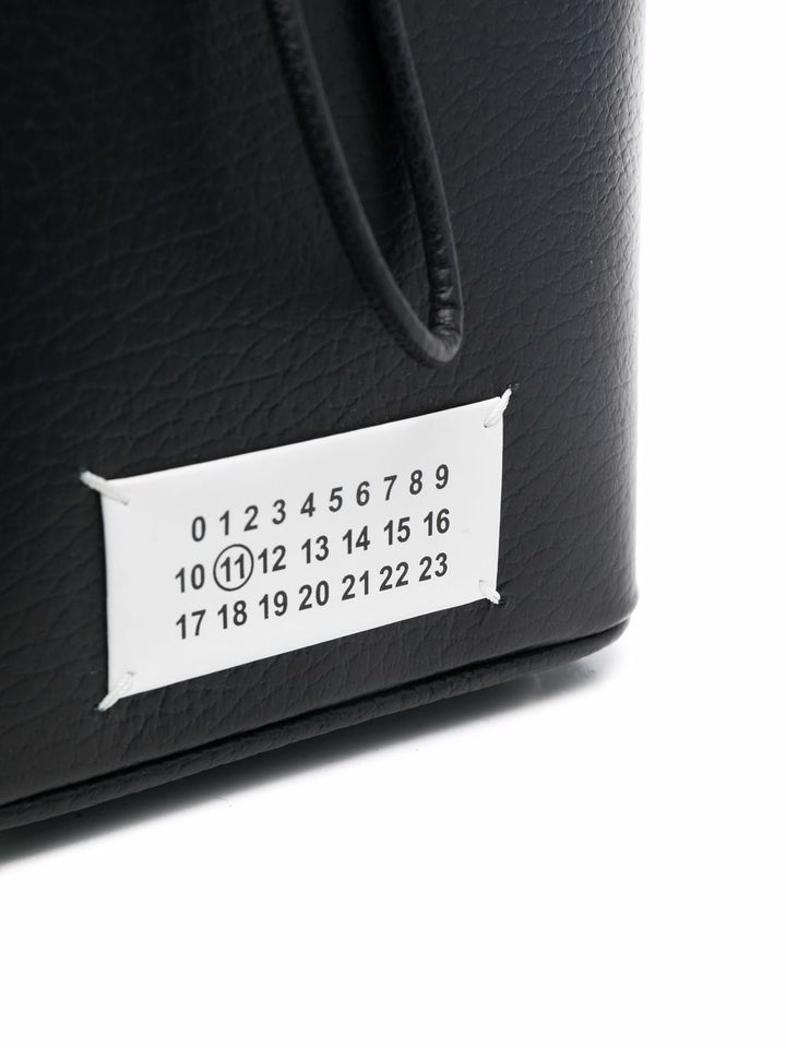 Maison Margiela
Borsa a secchiello 5AC piccola