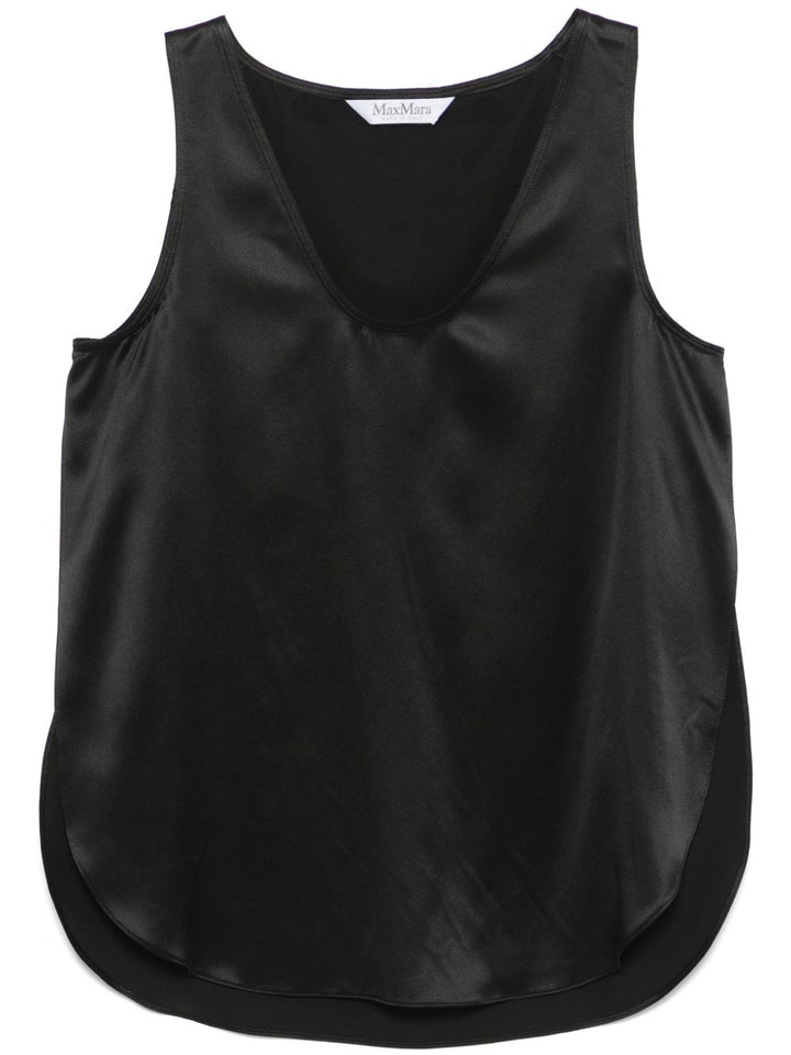 Max Mara
Top Filly