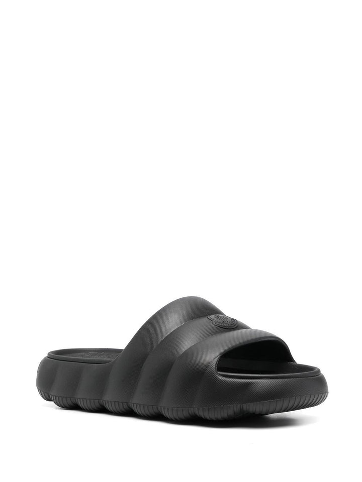 Moncler
Sandali slides Lilo trapuntati