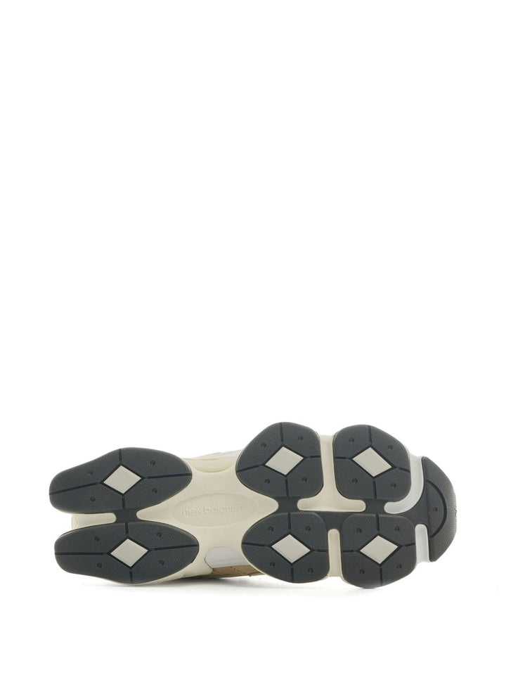 New Balance
Sneakers 9060