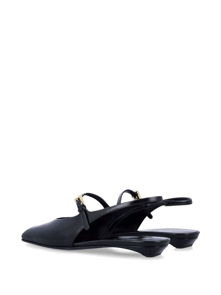 Prada
Ballerine in pelle con cinturino posteriore